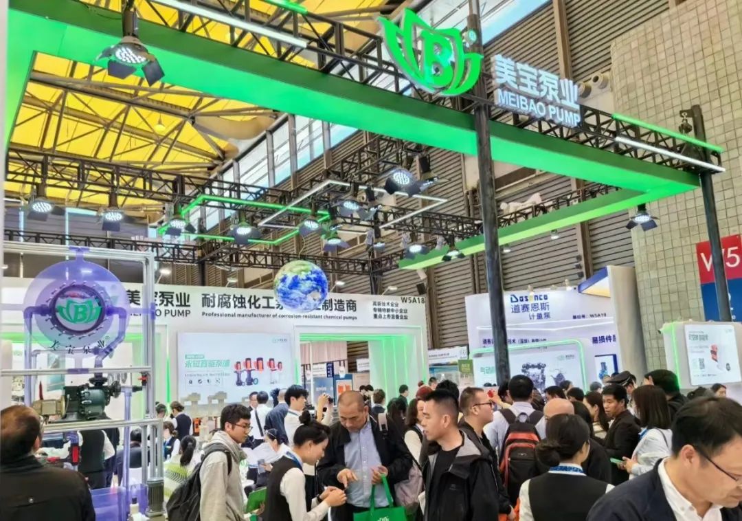 直擊環(huán)博會(huì)丨美寶新品首發(fā) 斬獲行業(yè)百?gòu)?qiáng) 盡展品牌風(fēng)采